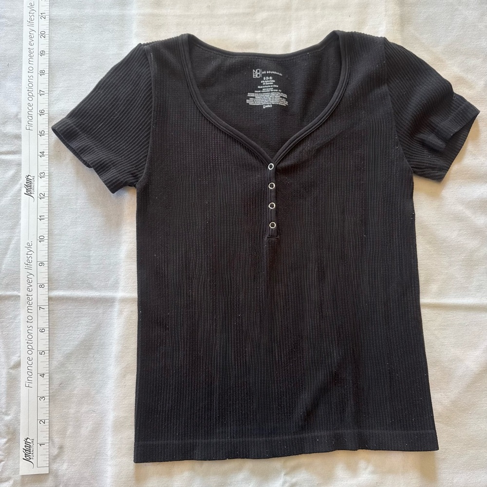 Black Ribbed Short Sleeve Top